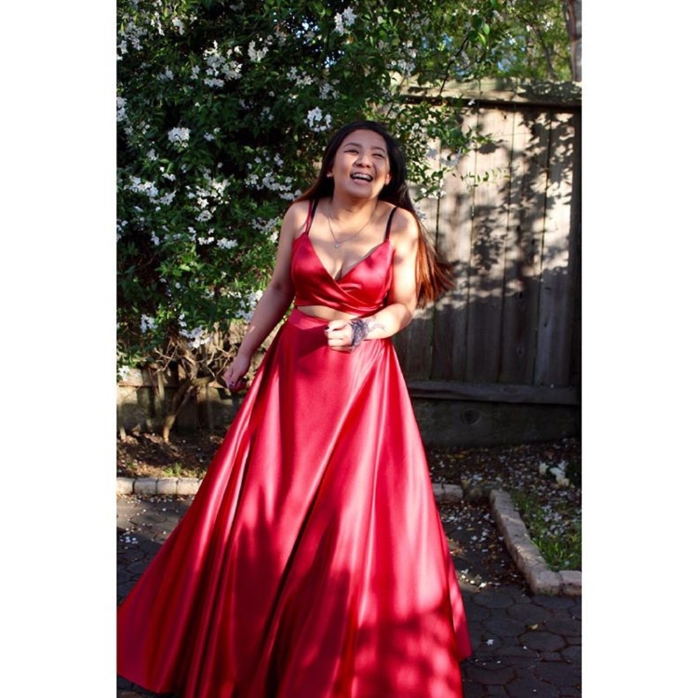Red Prom Dress - Picture 3 of 6
